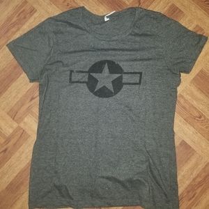 WWII airplane logo Grey Tshirt